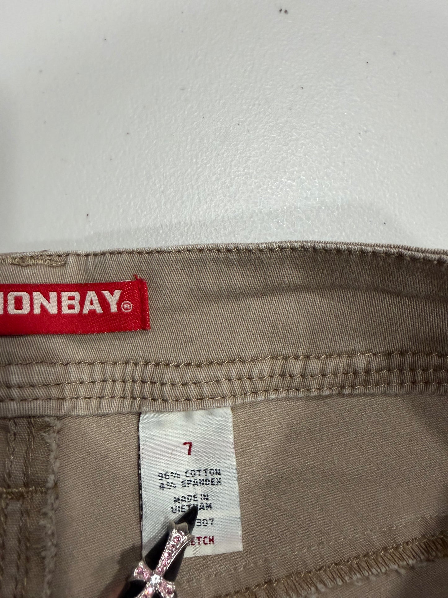 (29”) vtg unionbay cargo khaki shorts