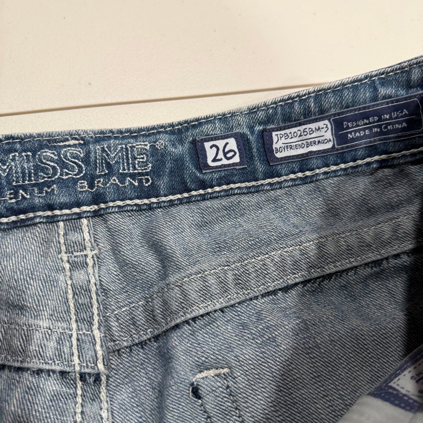 (30”) 2000s miss me jorts