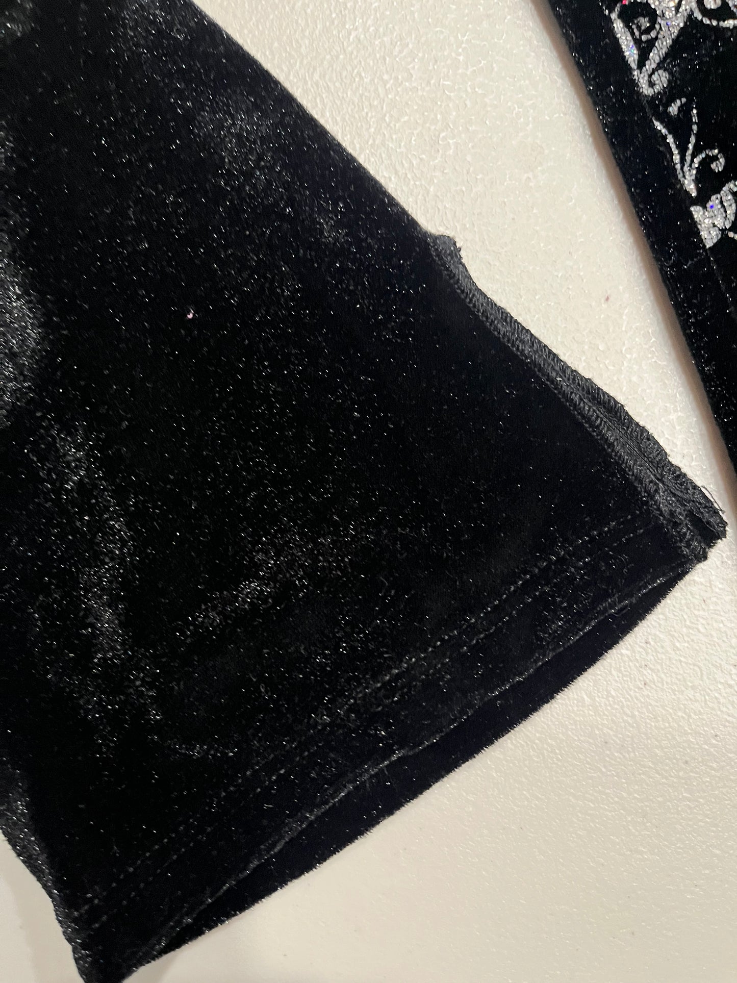 (S/M) Early 2000s Velour Butterfly Long Sleeve Top