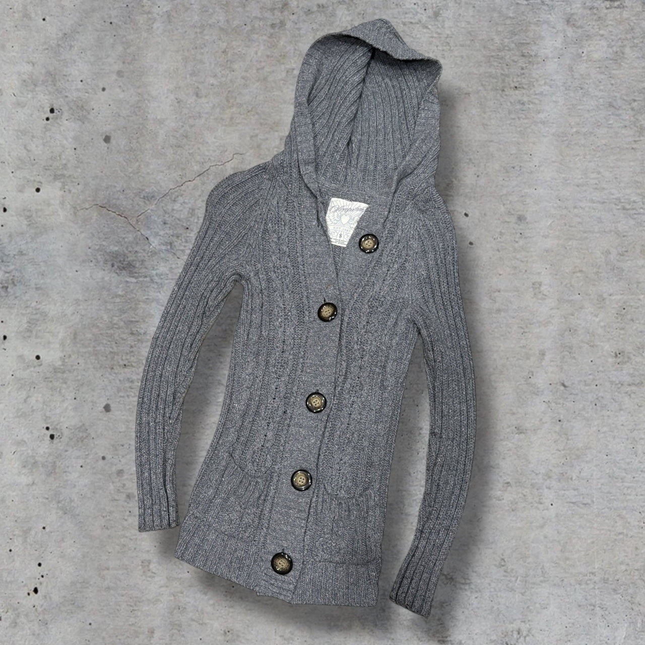 (S) early 2000s aeropostale grey knit cardigan