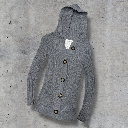 (S) early 2000s aeropostale grey knit cardigan