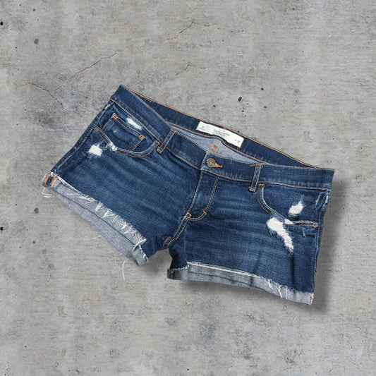 (34”) early 2000s abercrombie & fitch mini denim shorts