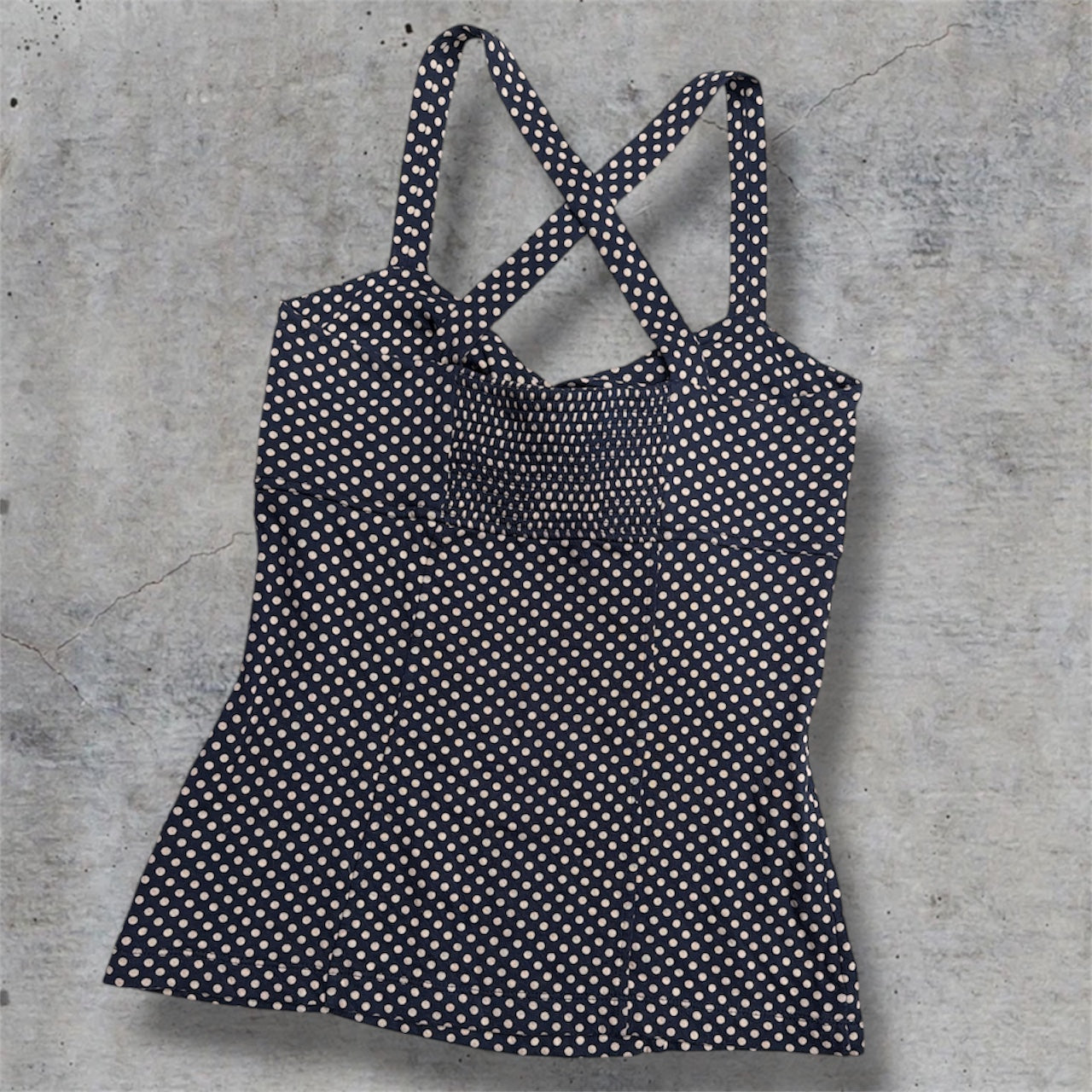 (M) navy blue polka dot detailed tank