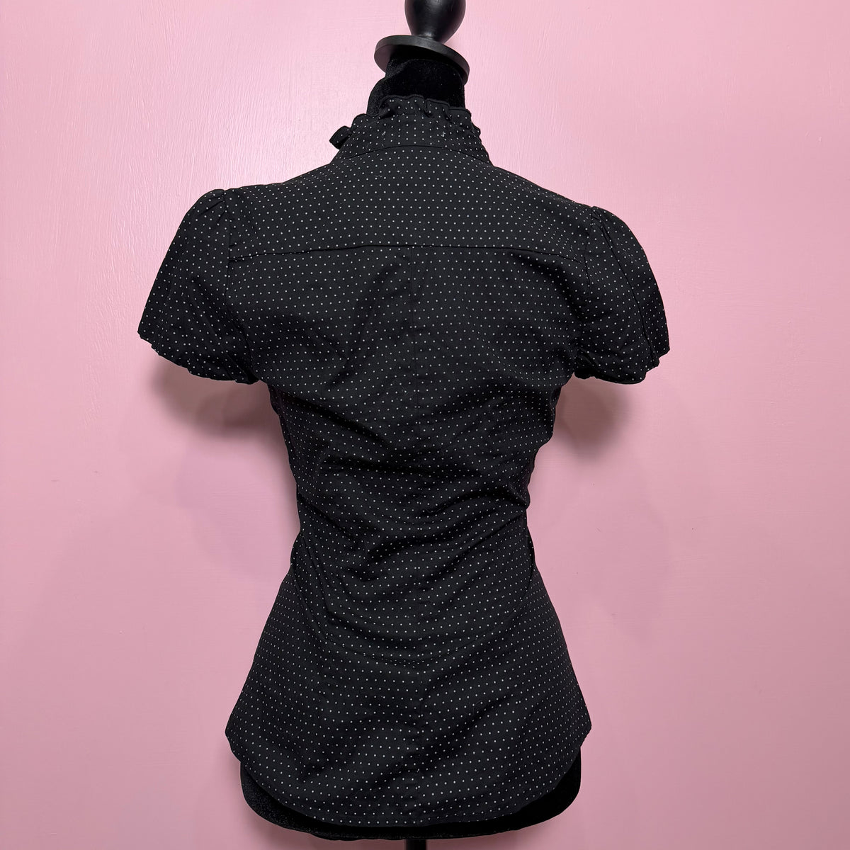 (S) Y2K polka dot ruffle trim button up blouse