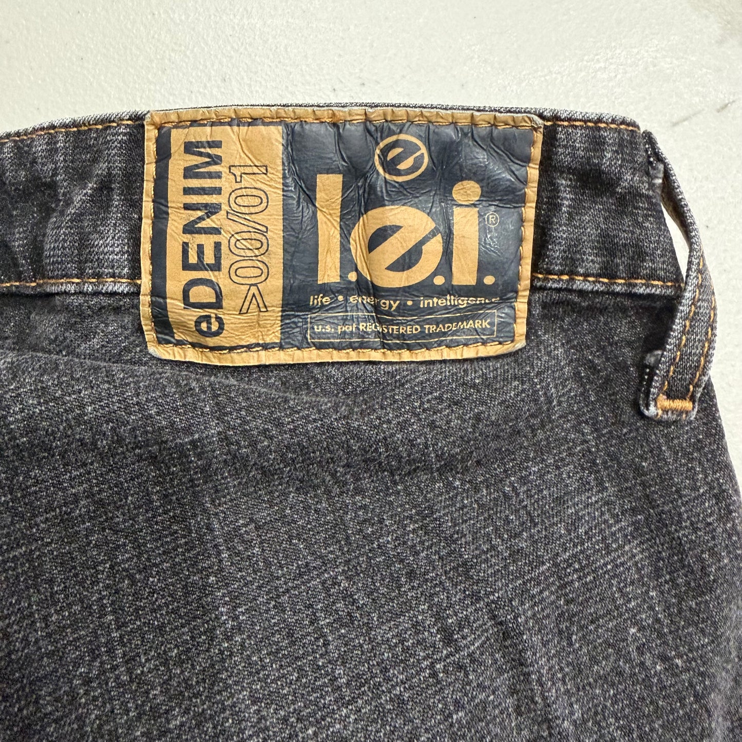 (24”) 2000s lei lace up flared grunge jeans