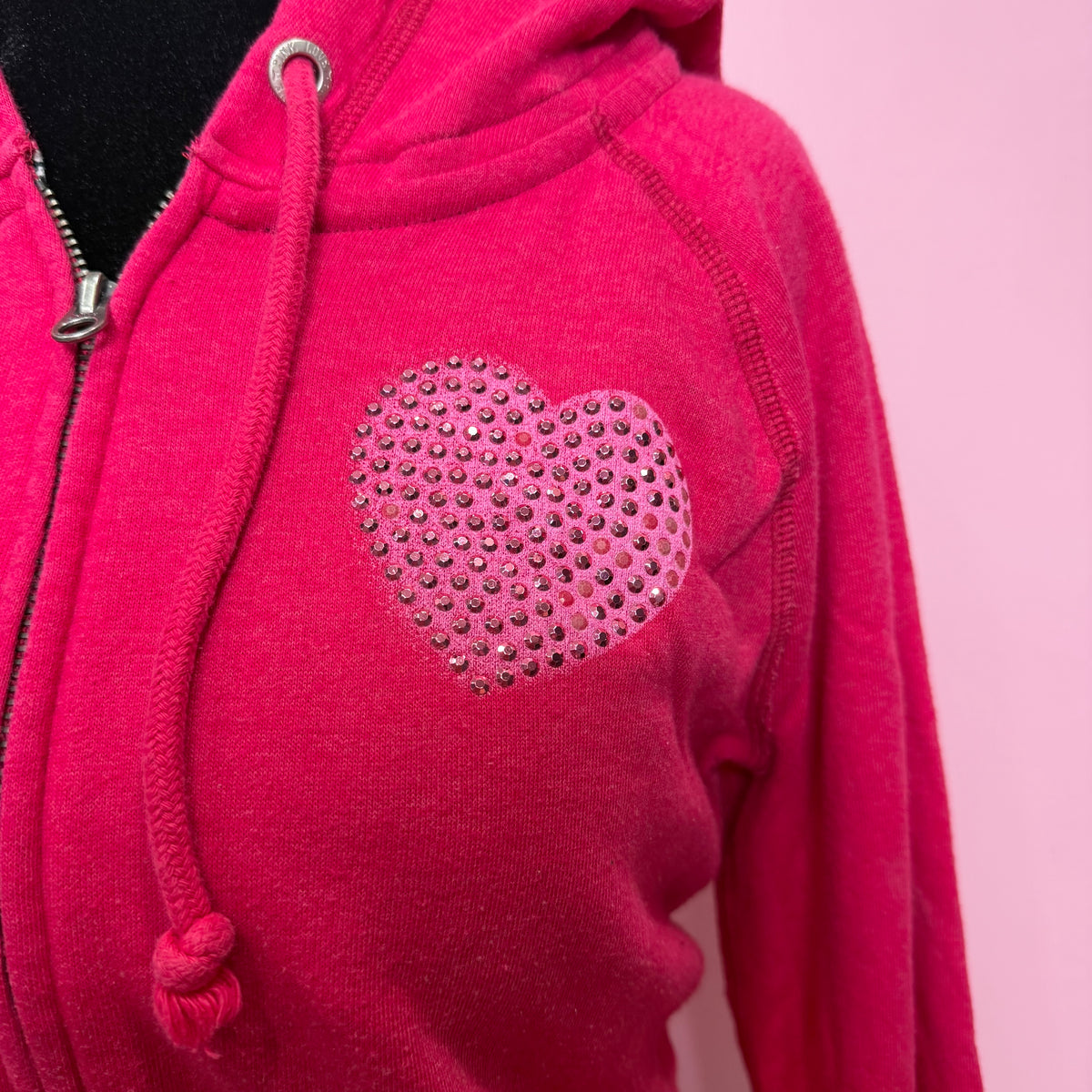 (M/L) “LOVE PINK” 2000s Pink by VS embellished jacket