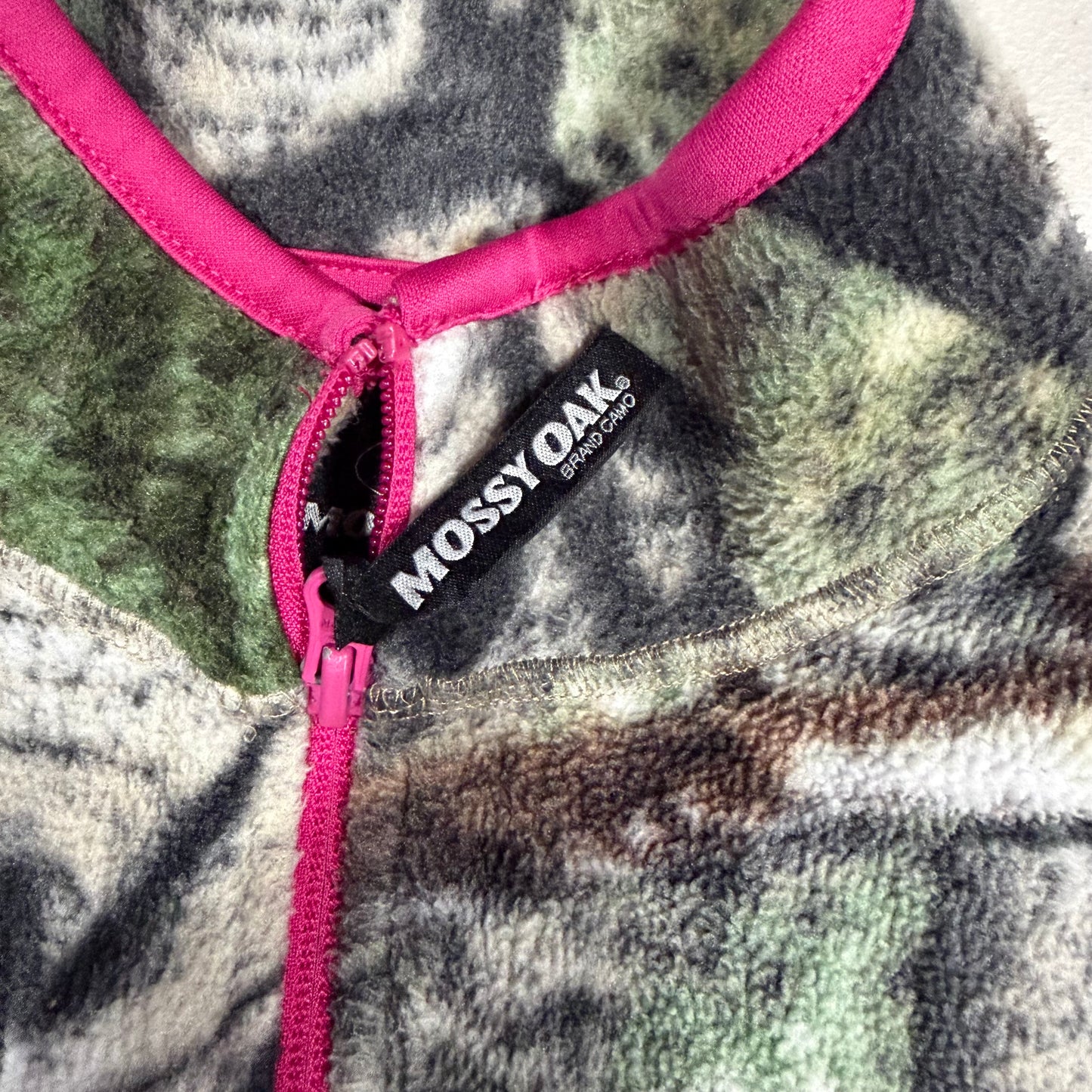 (M) Mossy Oak Fleece Pink & Camo Jacket