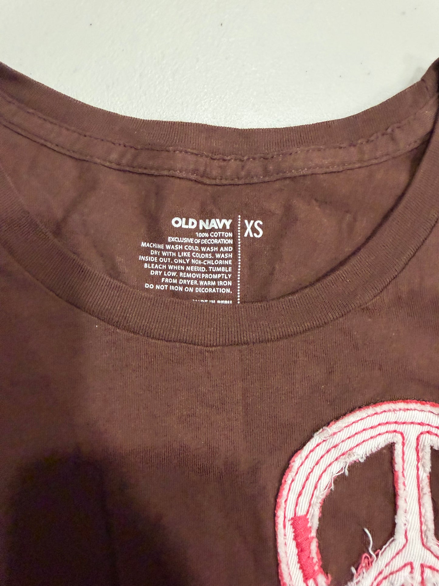 (XS/S/M) y2k peace brown baby tee
