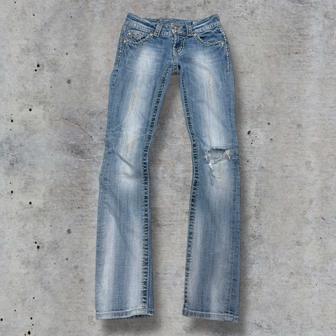 (25”) 2000s Miss Me skinny jeans