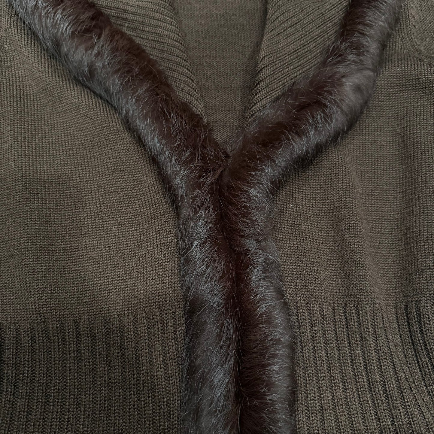 (M/L) vintage fur trim brown knit cardigan sweater