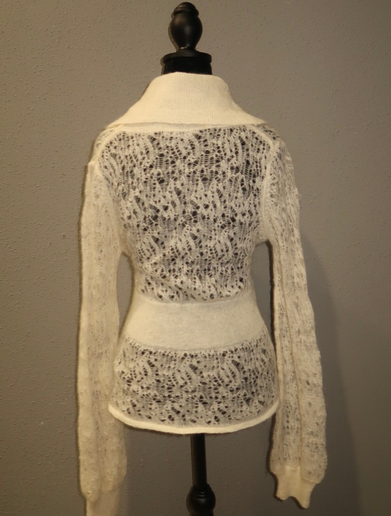 (M) Vintage Arden B. Mesh Long Sleeve Top