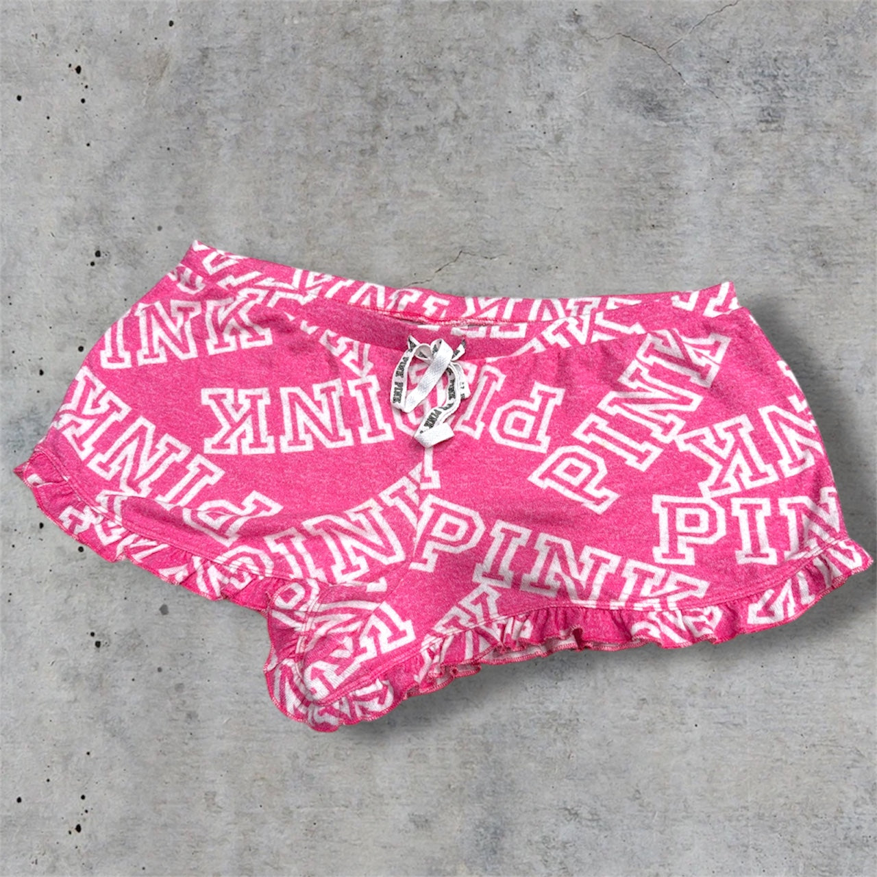 (M/L) 2000s victoria’s secret PINK ruffled trim shorts