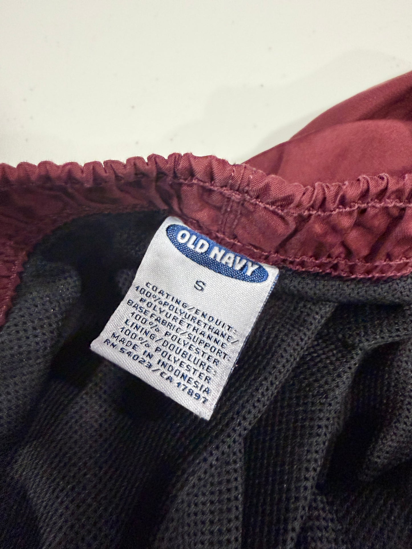 (S) early 2000s old navy tracksuit pants