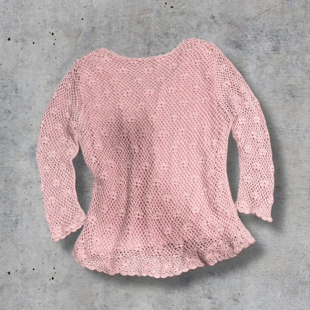 (L/XL) 2000s pink floral crochet knit top